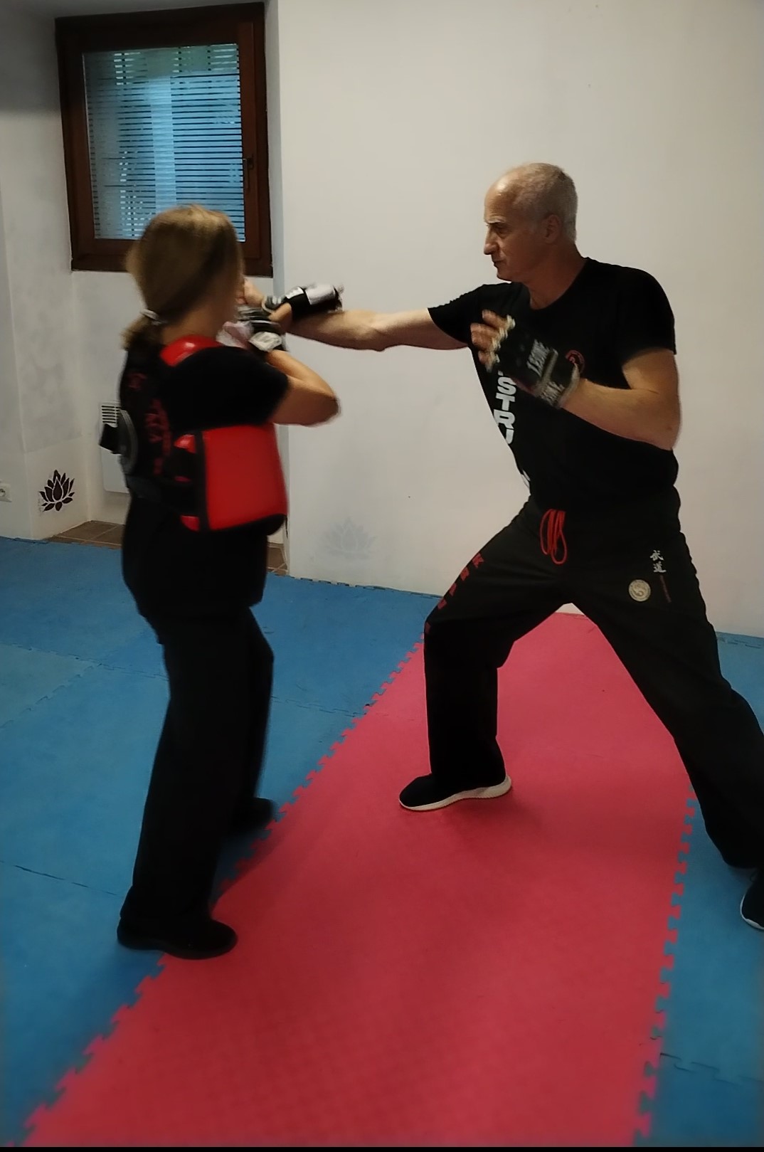 Luciano Marella durante un allenamento Combat Krav Maga